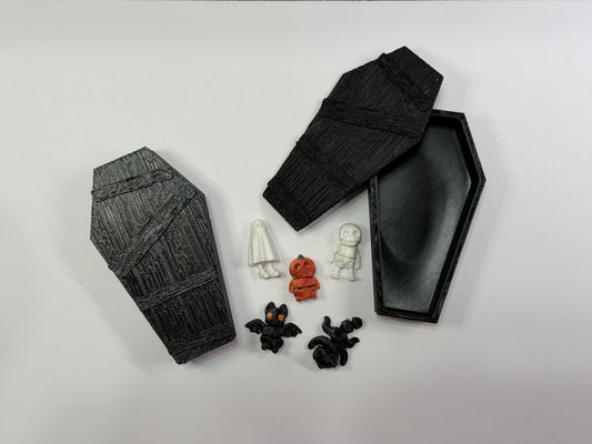 🎃 3D Printed Halloween Coffin with Micro Buddies